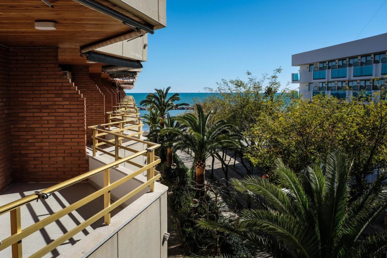 Apartamentos Marina Sol De Espana Cambrils Esterno foto